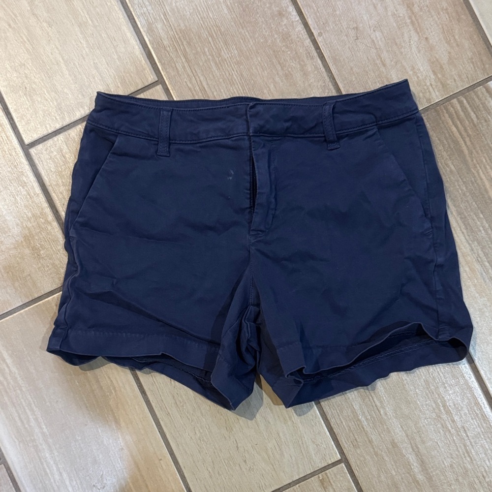 LILA RYAN Navy Women's Shorts / H110